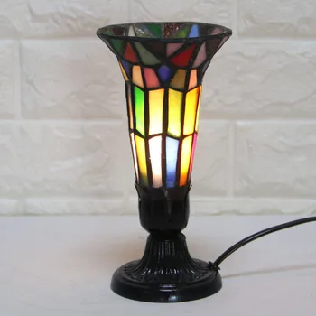 Tiffany Tabel Lamp E27 Barokk Magamistuba Öö Lambi Loominguline Mood Retro Tabel Lamp