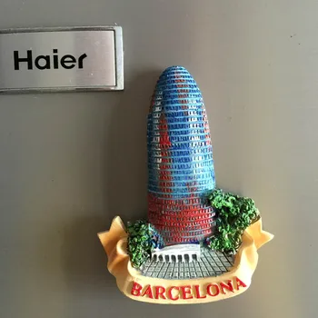 Hispaania Barcelona vaatamisväärsustele Agger Bata reisi külmkapp loometurism suveniiride suveniiri